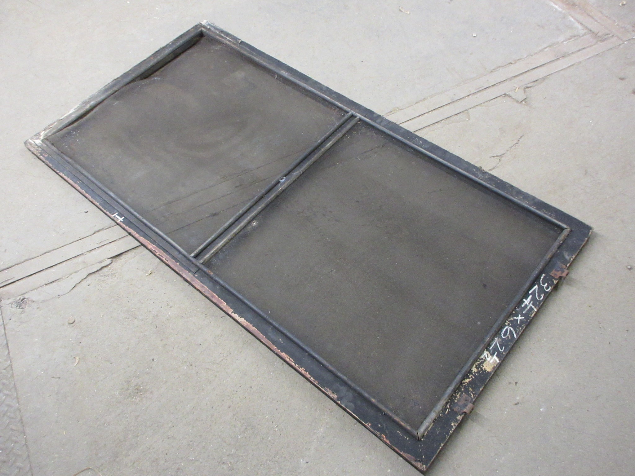 Wooden Frame Screen 32 1/4"