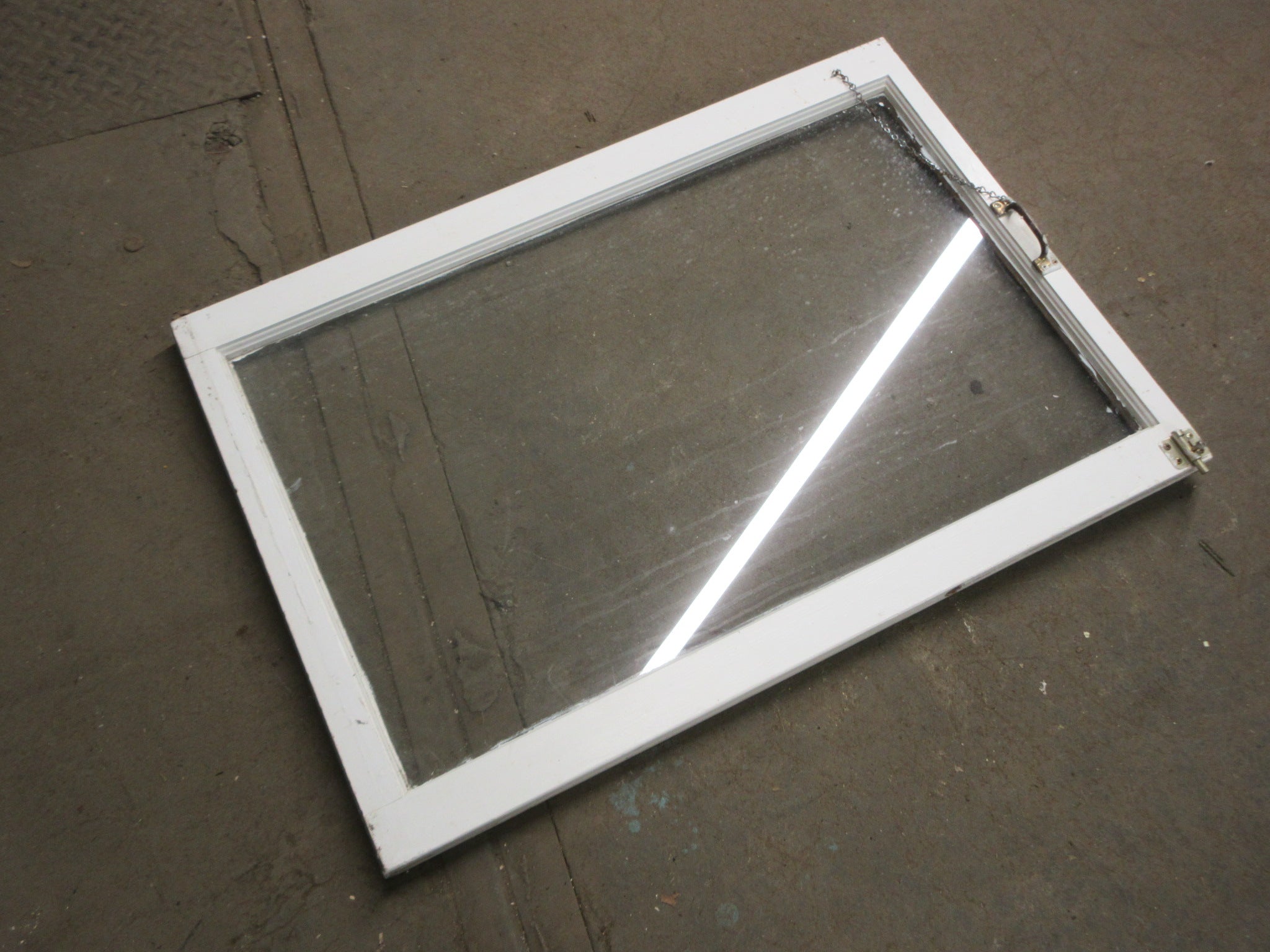 Single Pane Window 24 1/2"