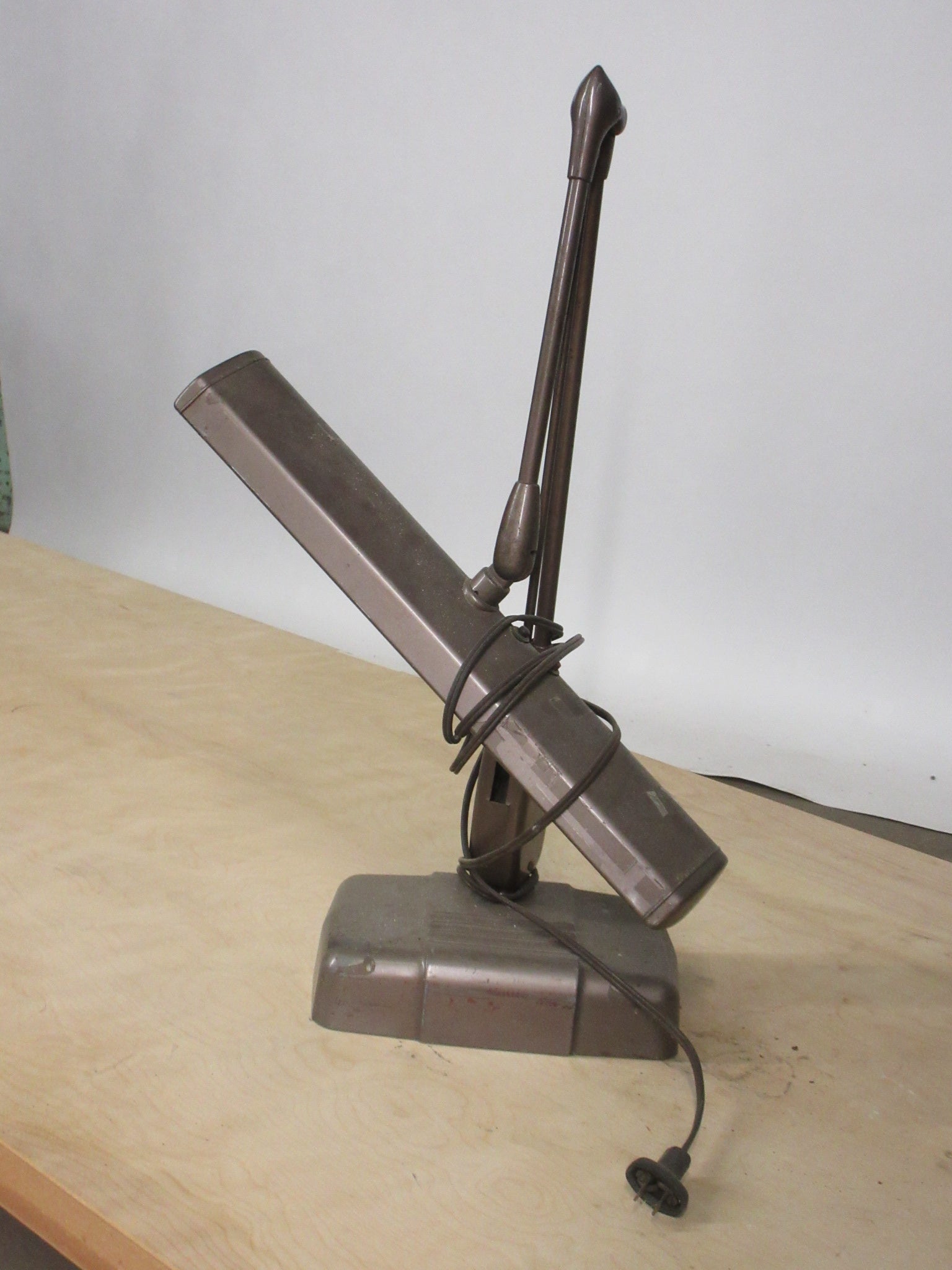 Vintage Industrial Articulating Desk Lamp