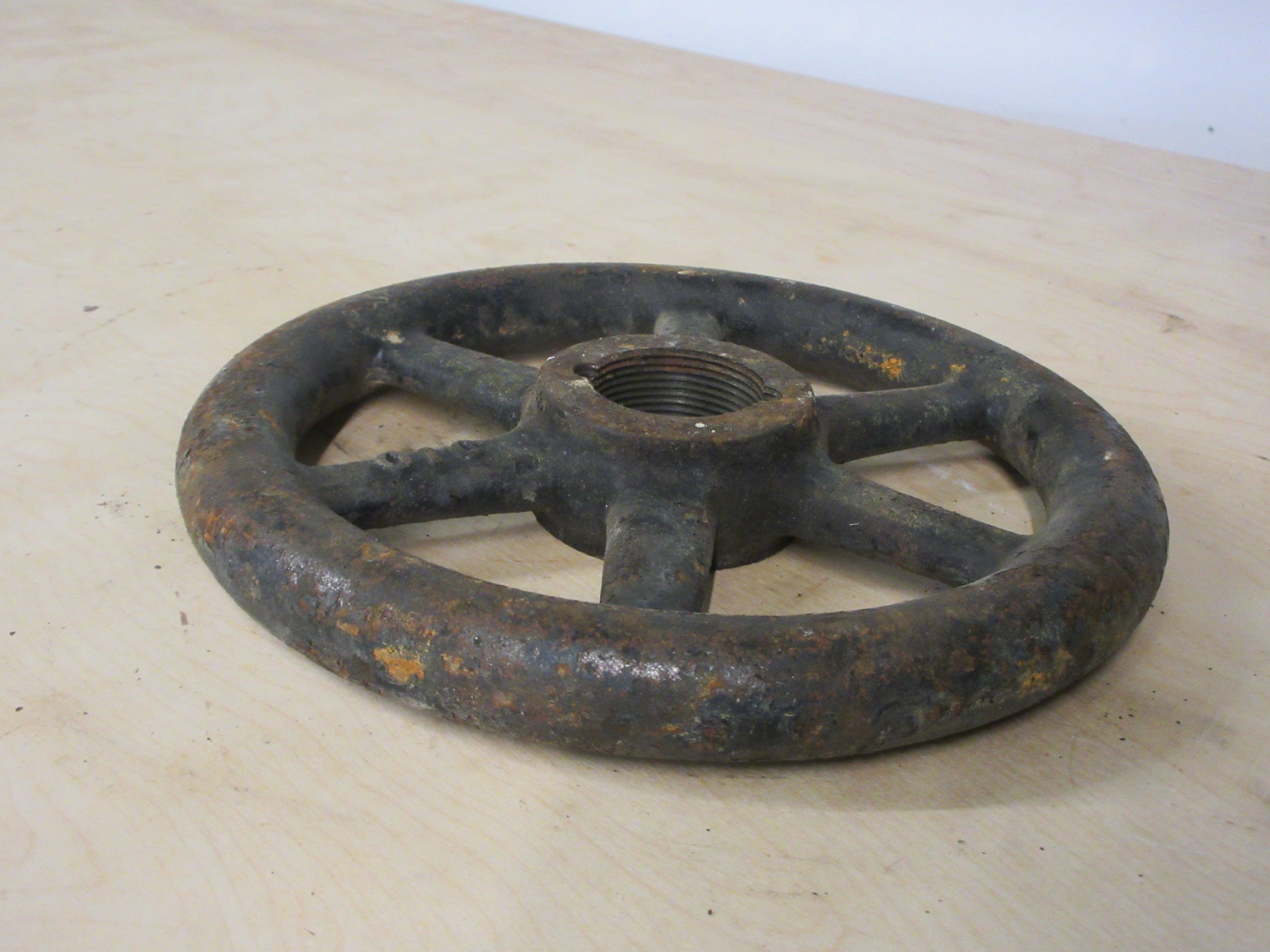 Industrial Wheel Six Spoke Handle 9"