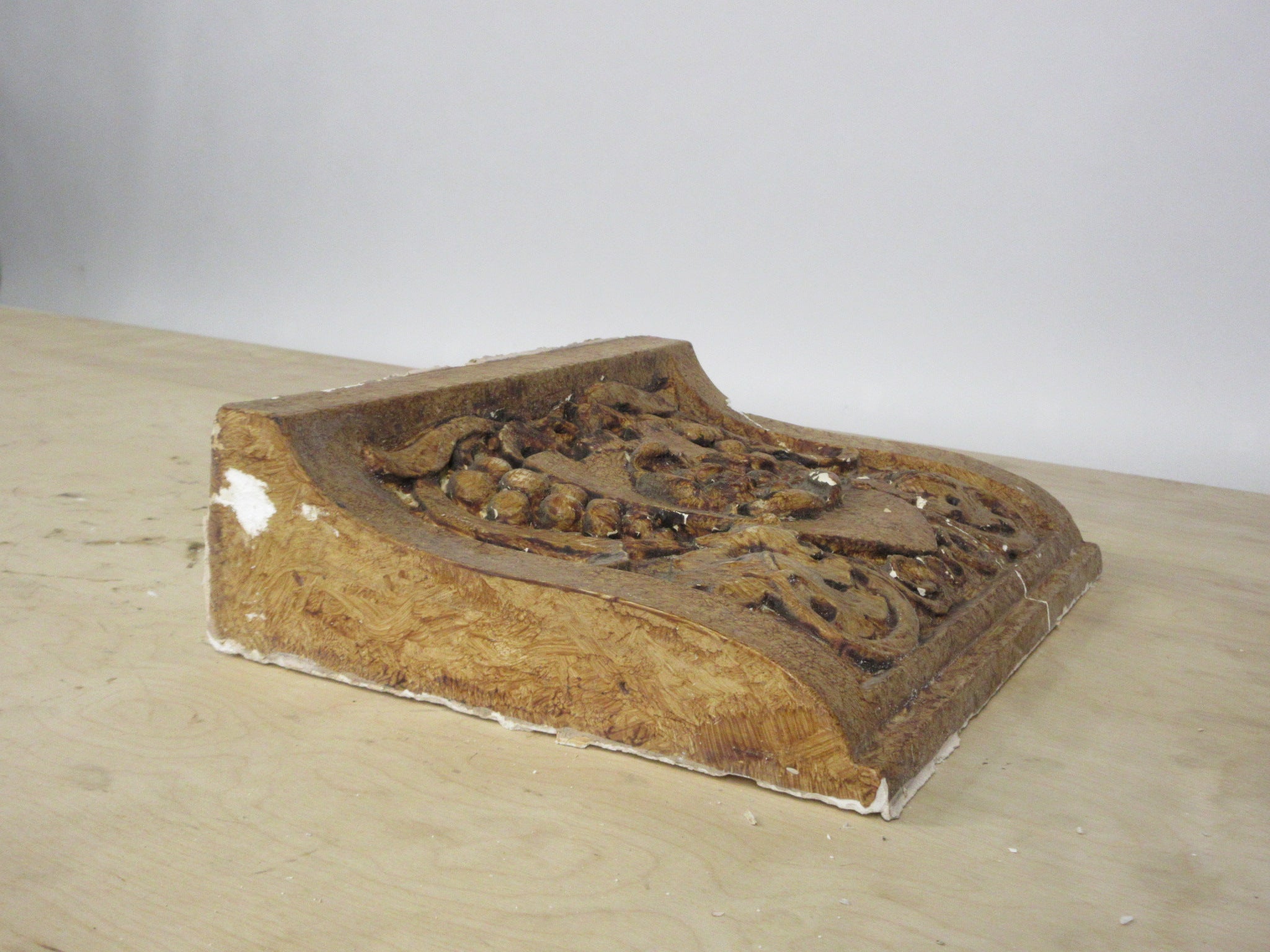 Plaster Moulding 14"