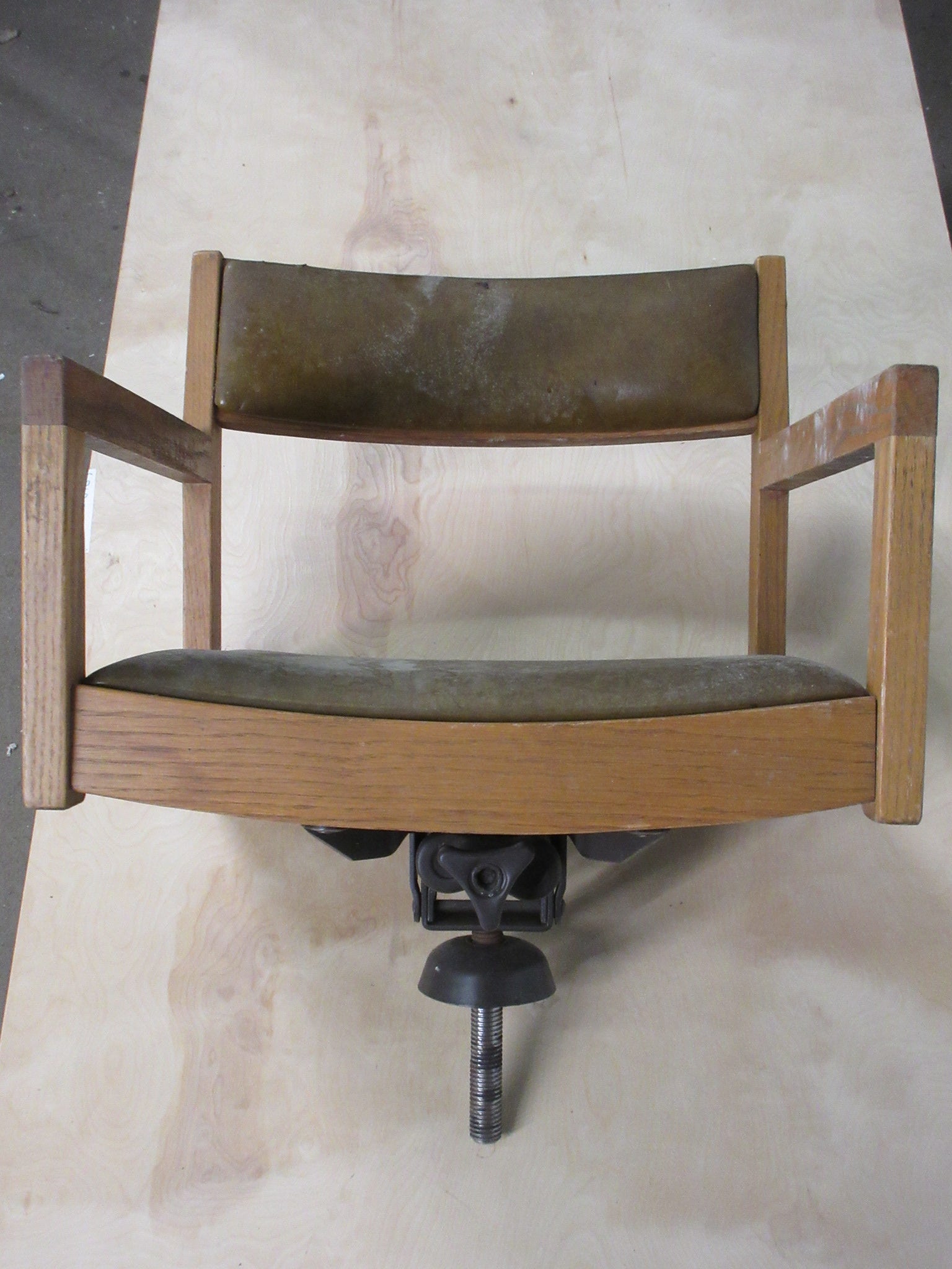 Oak Adjustable Height Jury Chair (No Base)