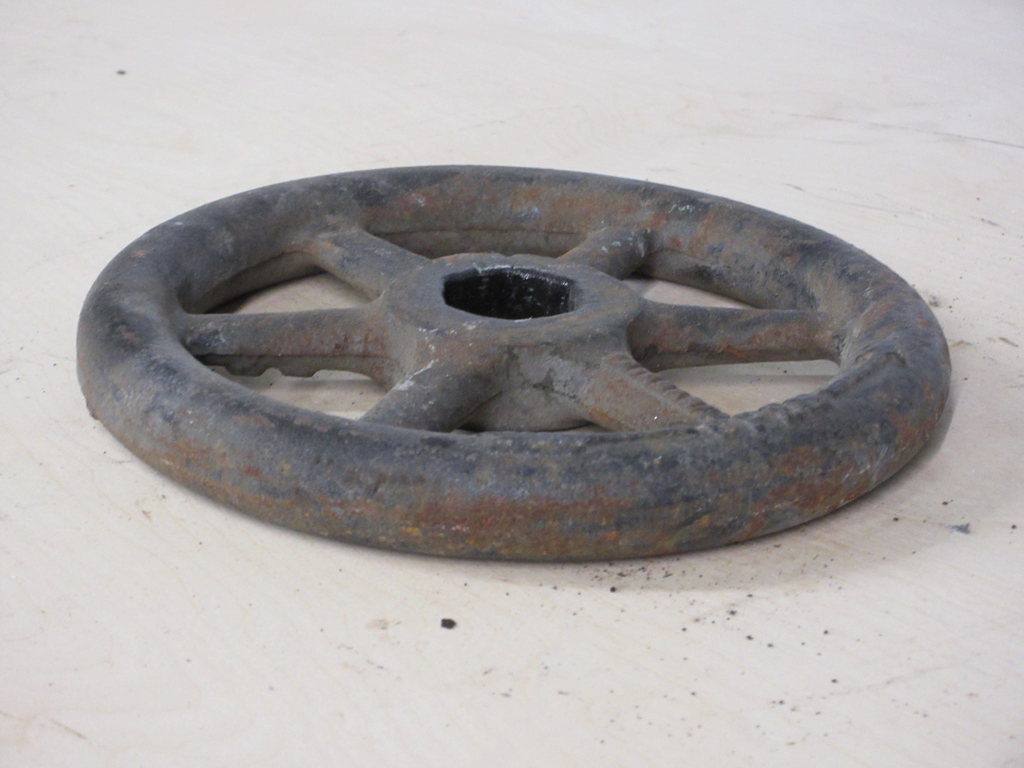 7 1/2" Industrial Wheel Handle