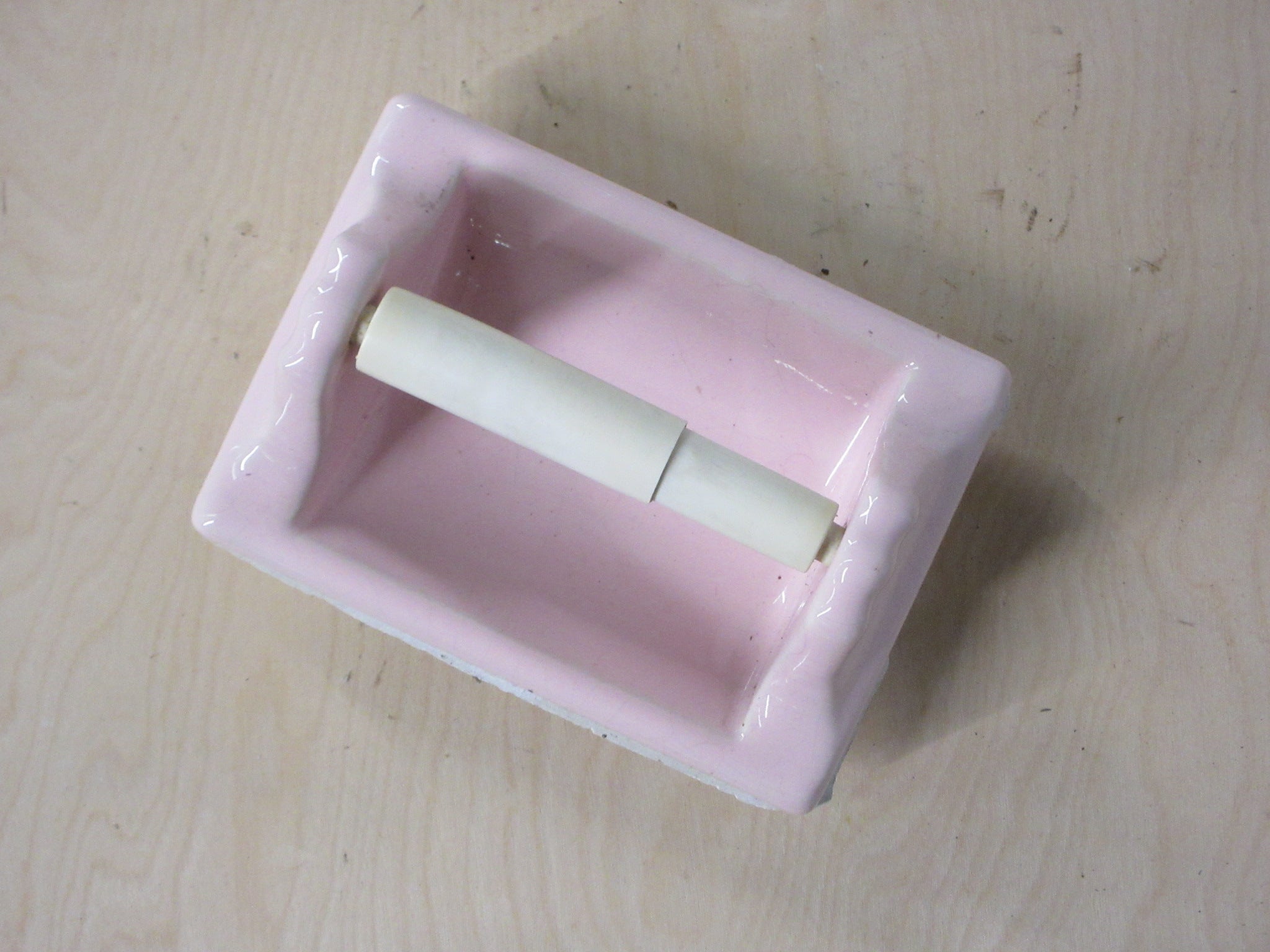 Vintage Ceramic Toilet Paper Holder