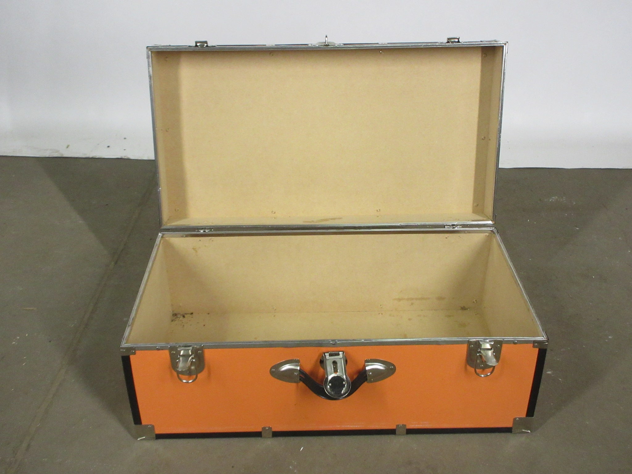 Orange Trunk