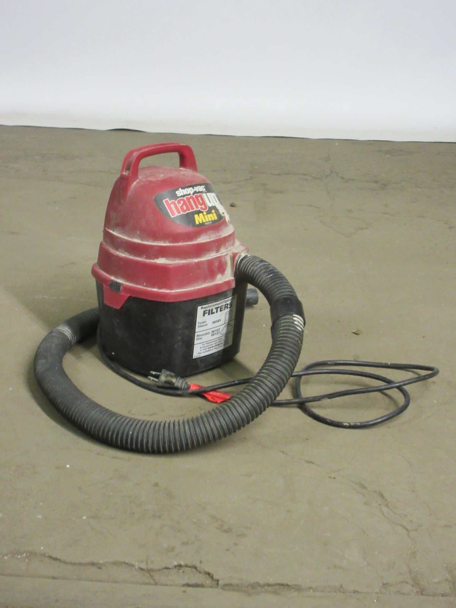 Hang Up Mini Shop Vac (As Is)