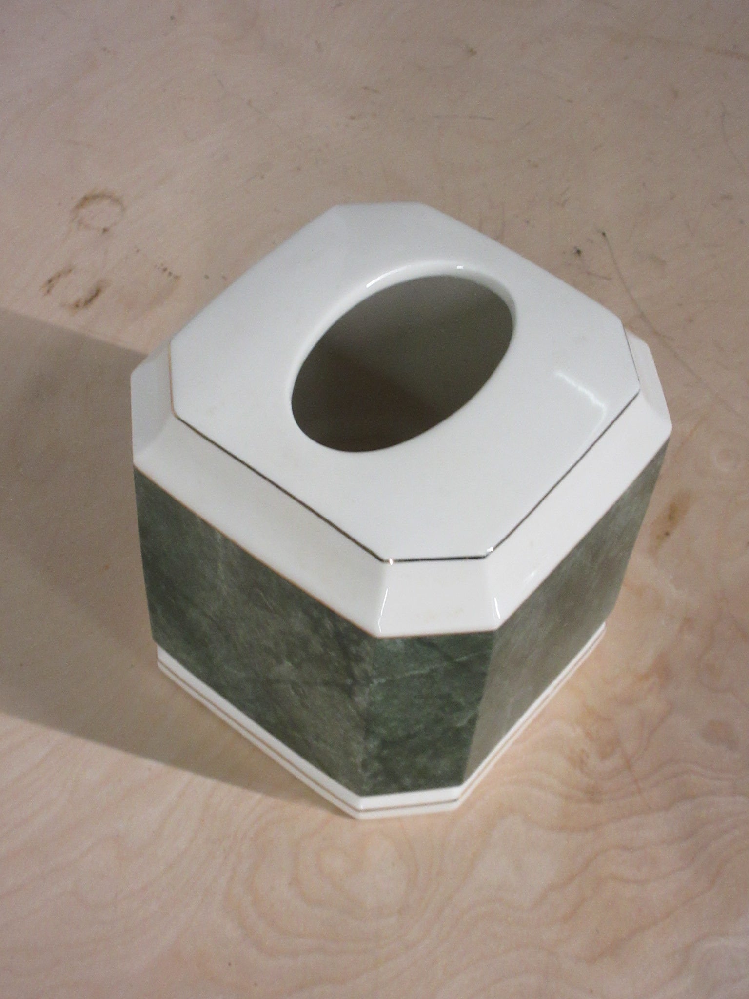 Carrara Porcelain Tissue Box Cover