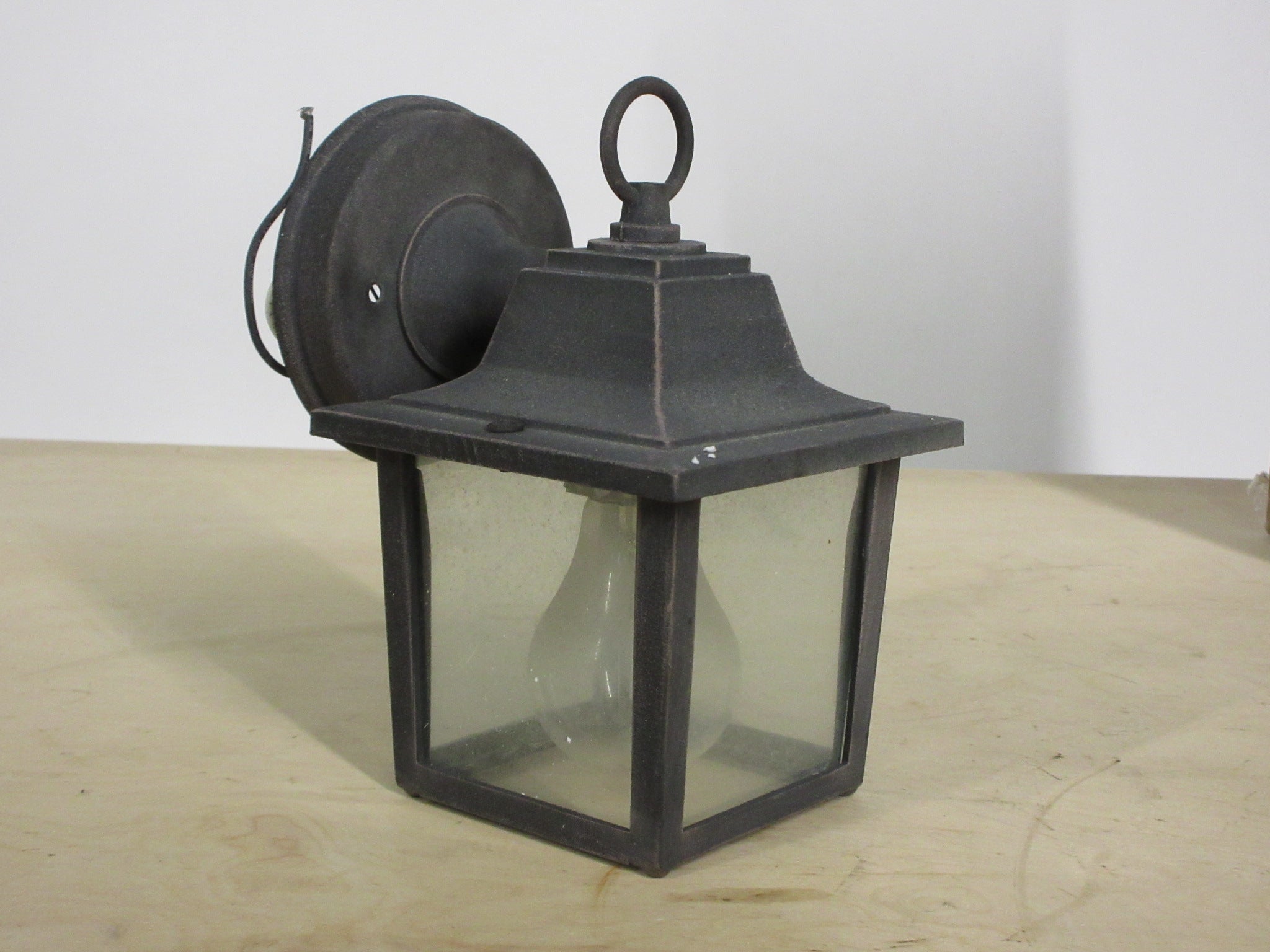 Wall Mount Lantern Light