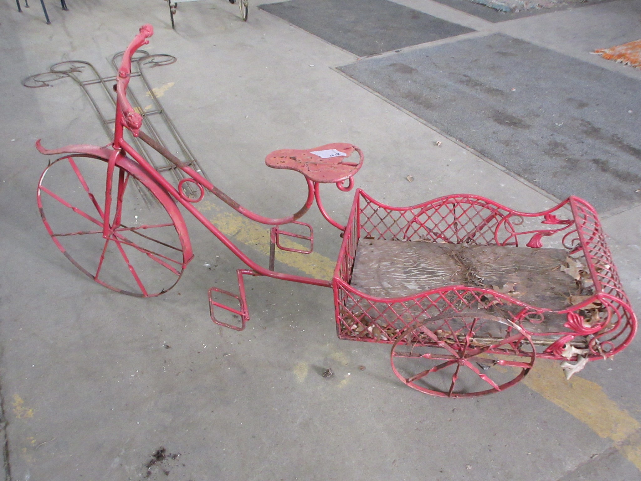 Bicycle Lawn Art