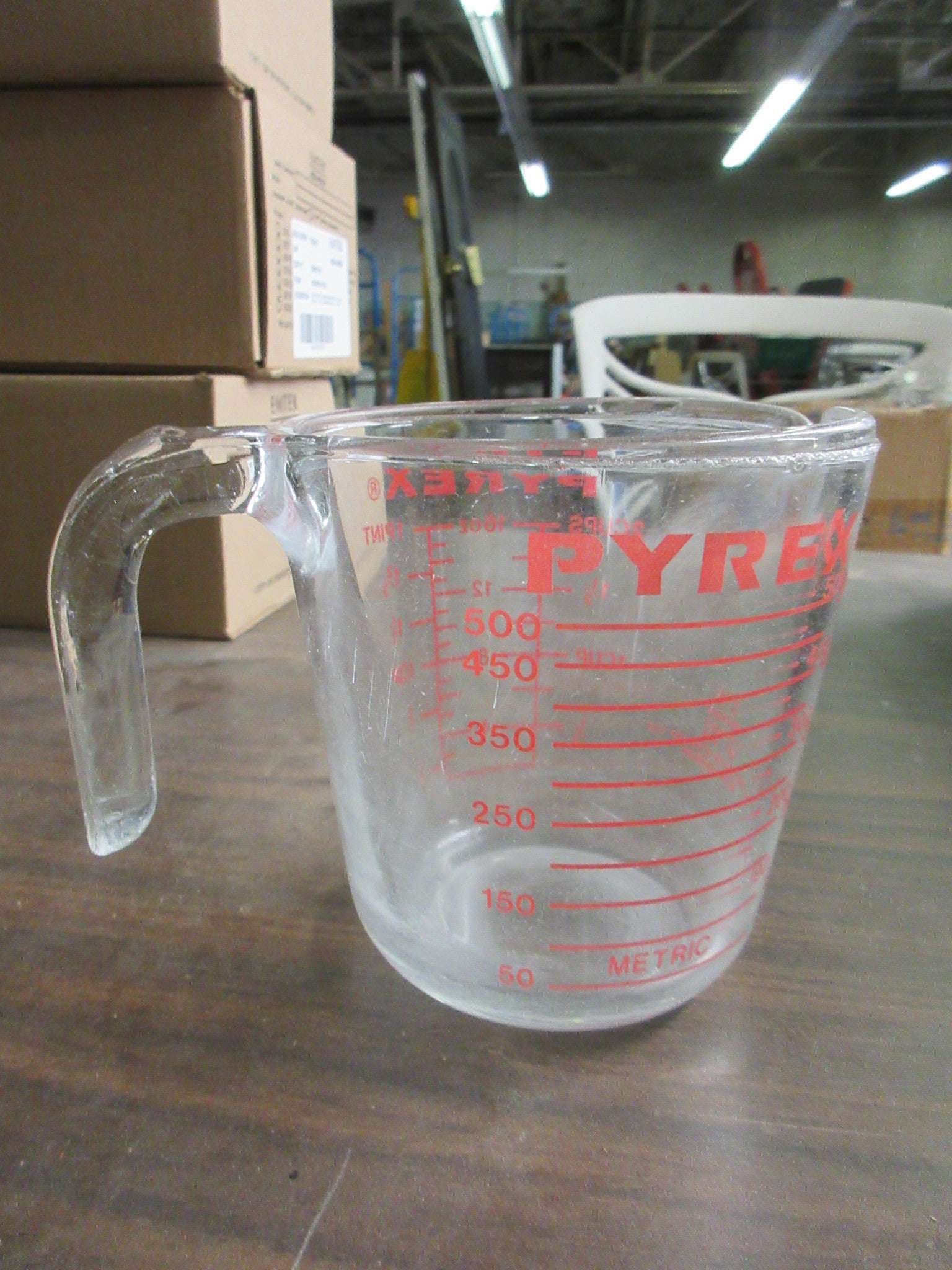 Pyrex 2 Cup Measuring Cup