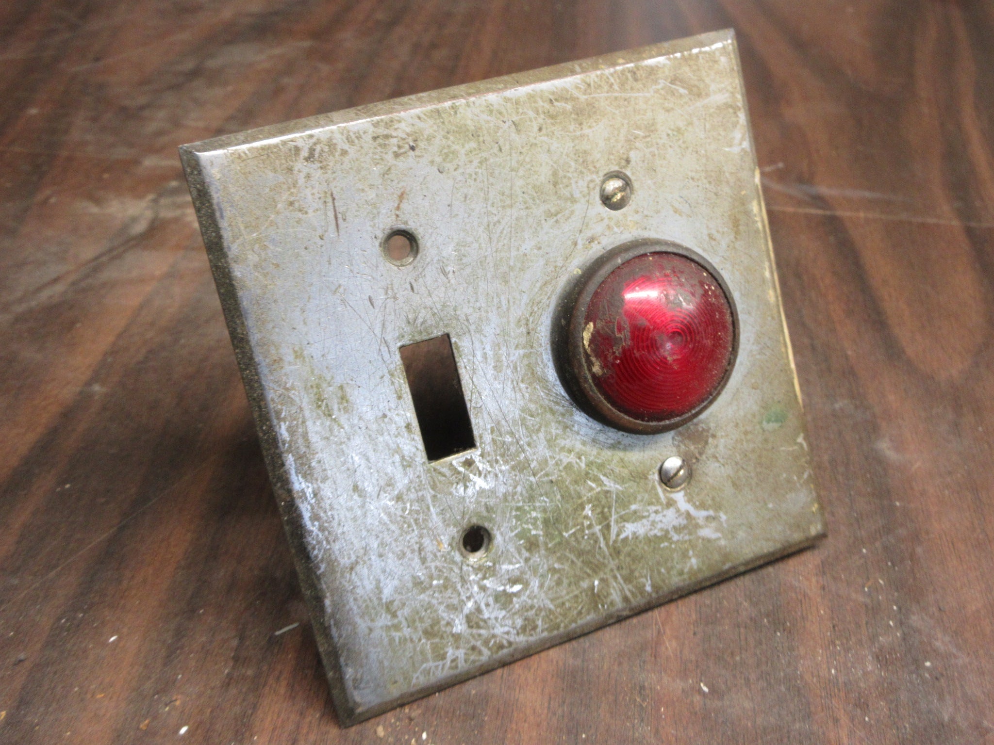 Industrial Switch Plate Cover with Indicator Light