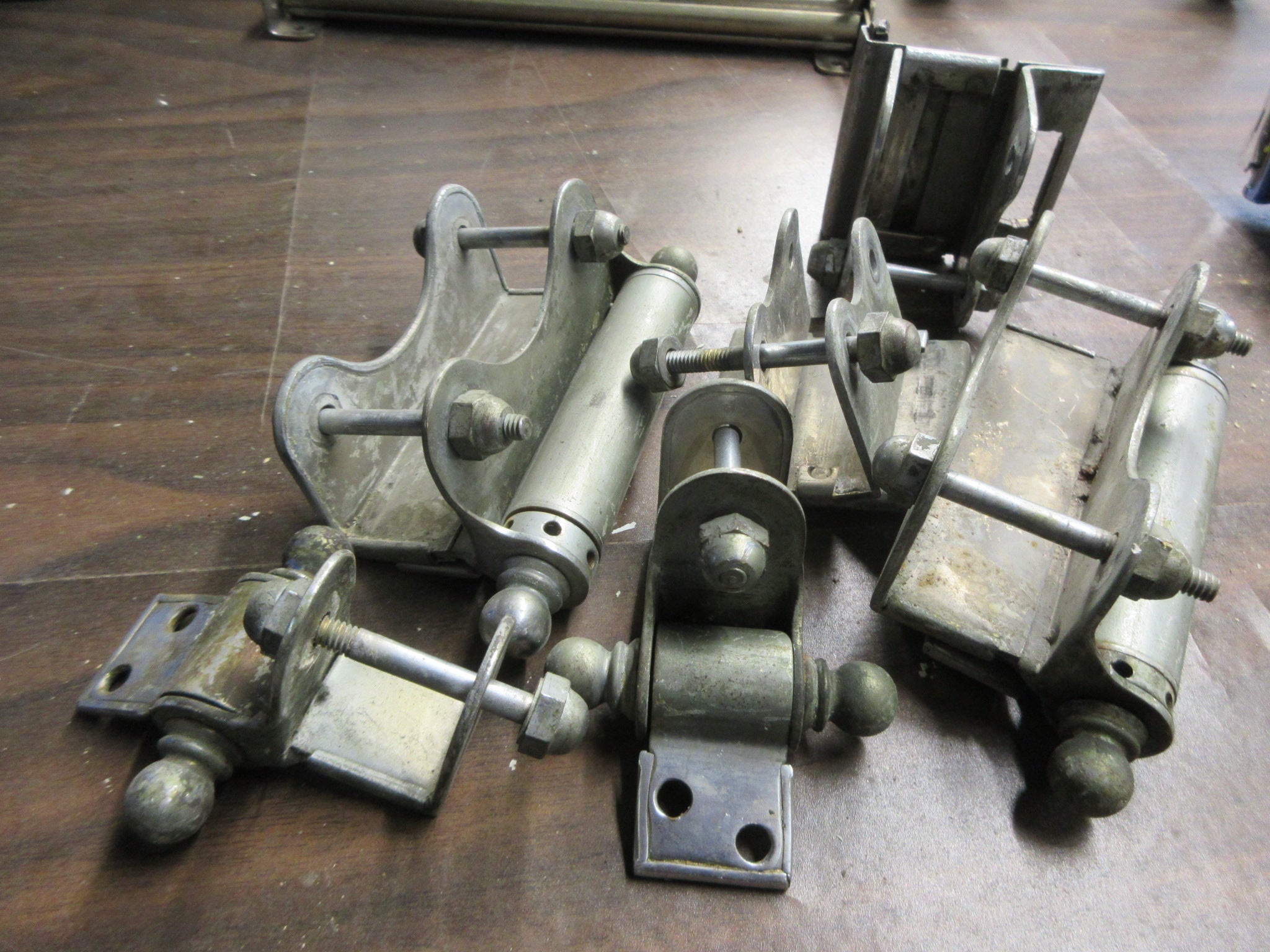 Industrial Chicago Triplex Gate Hardware (6 Pieces)