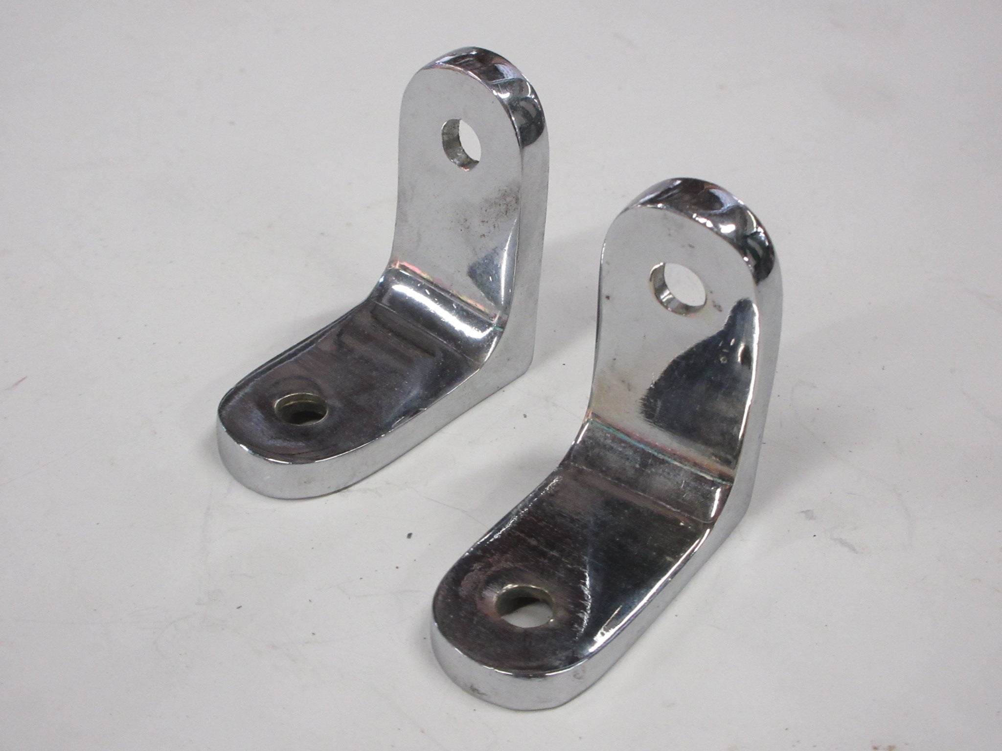 Chrome Finish 90 Degree Mounting Bracket (Set of Two)