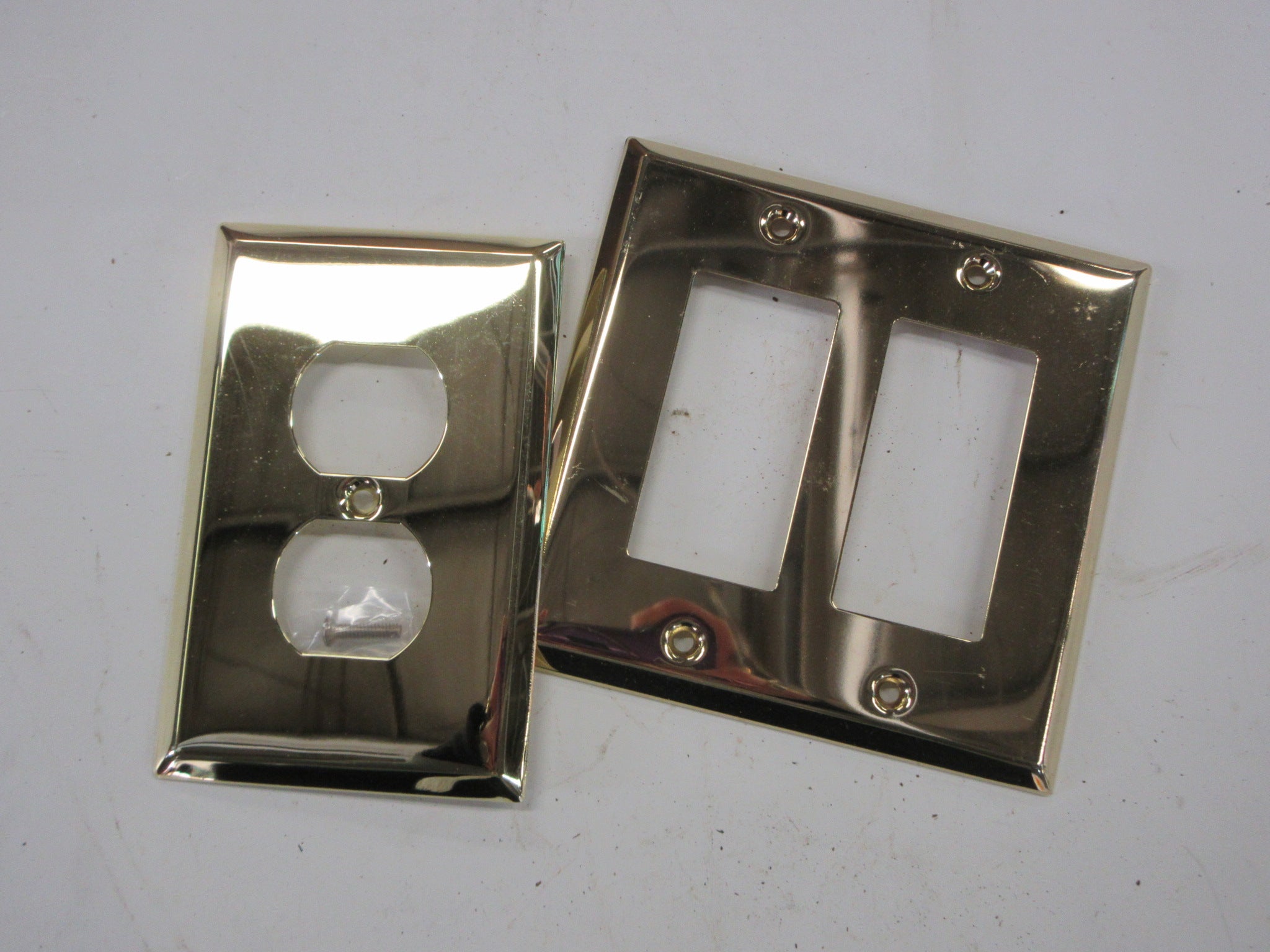 Brass Finish Outlet/Switch Plates (Set of Two)