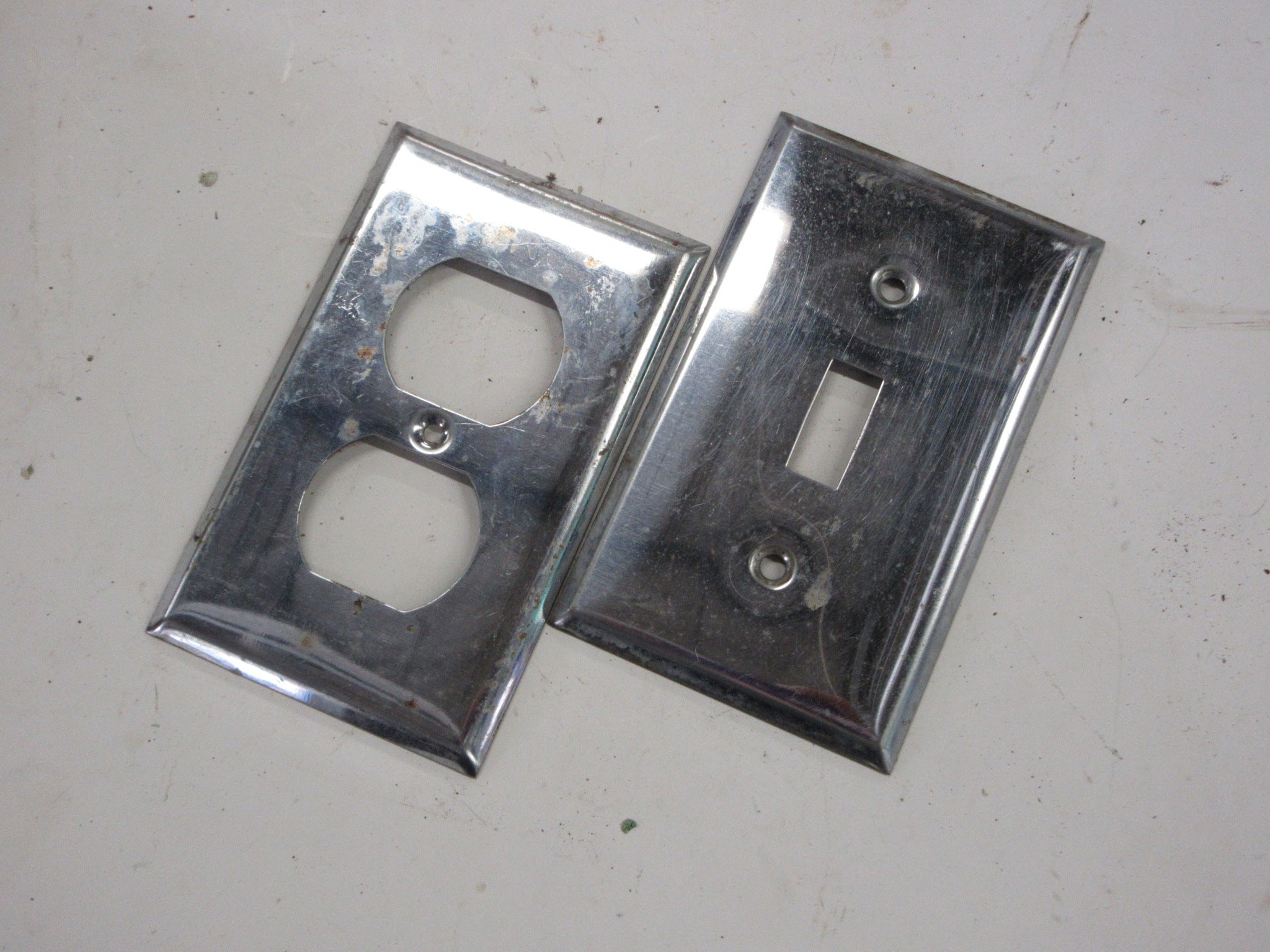 Chrome Finish Outlet and Switch Plate Cover (Set of Two)
