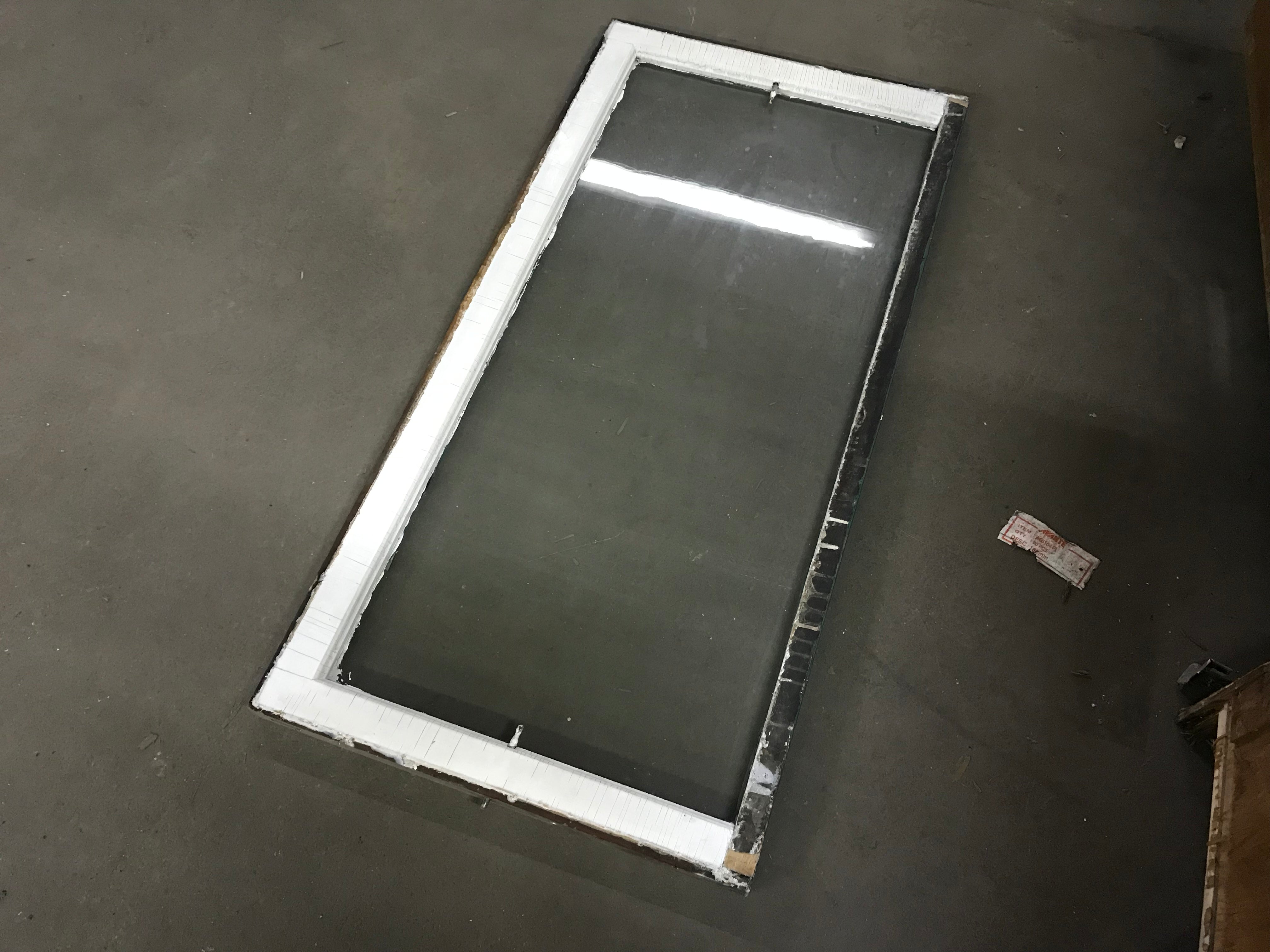 Single Pane Window